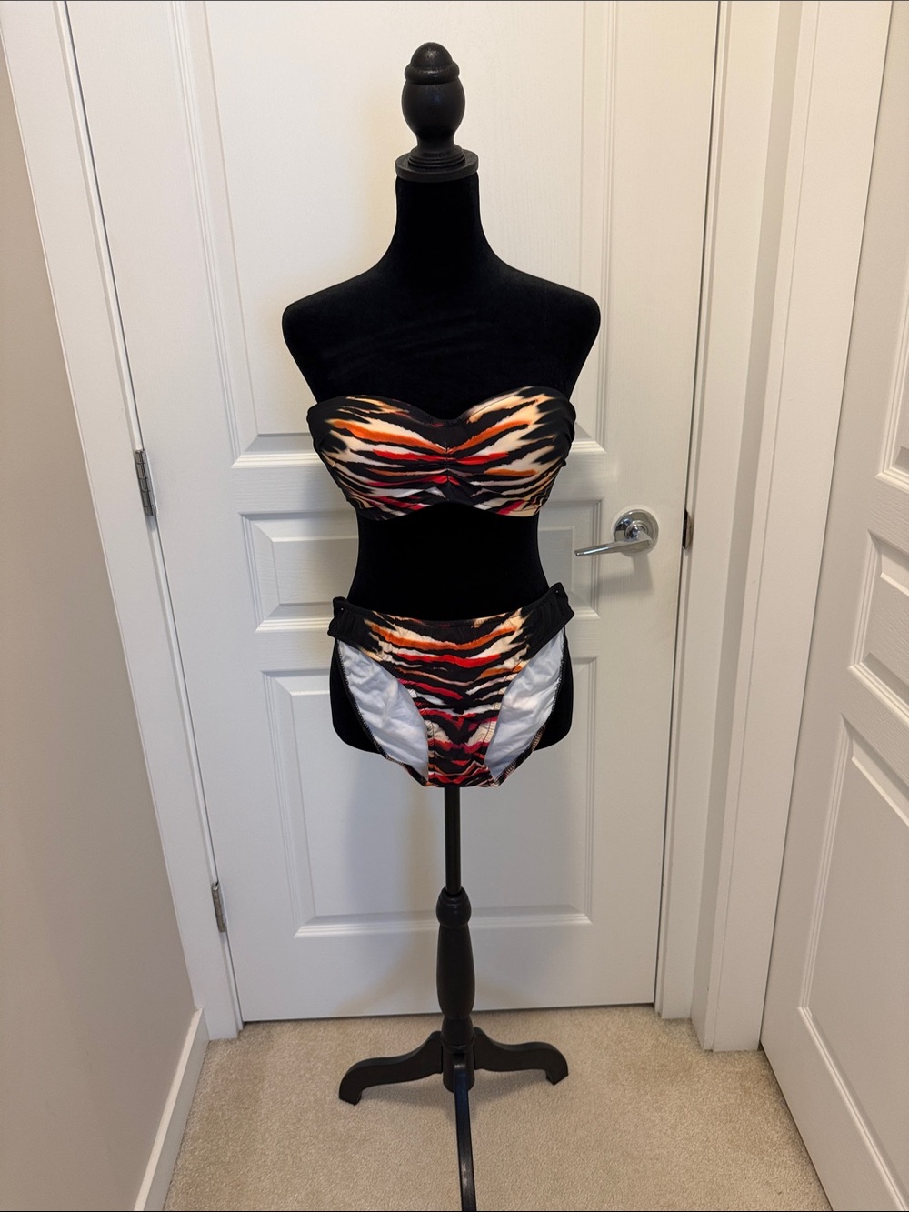 VENUS Black Red Orange Tiger-Print Bandeau Bikini